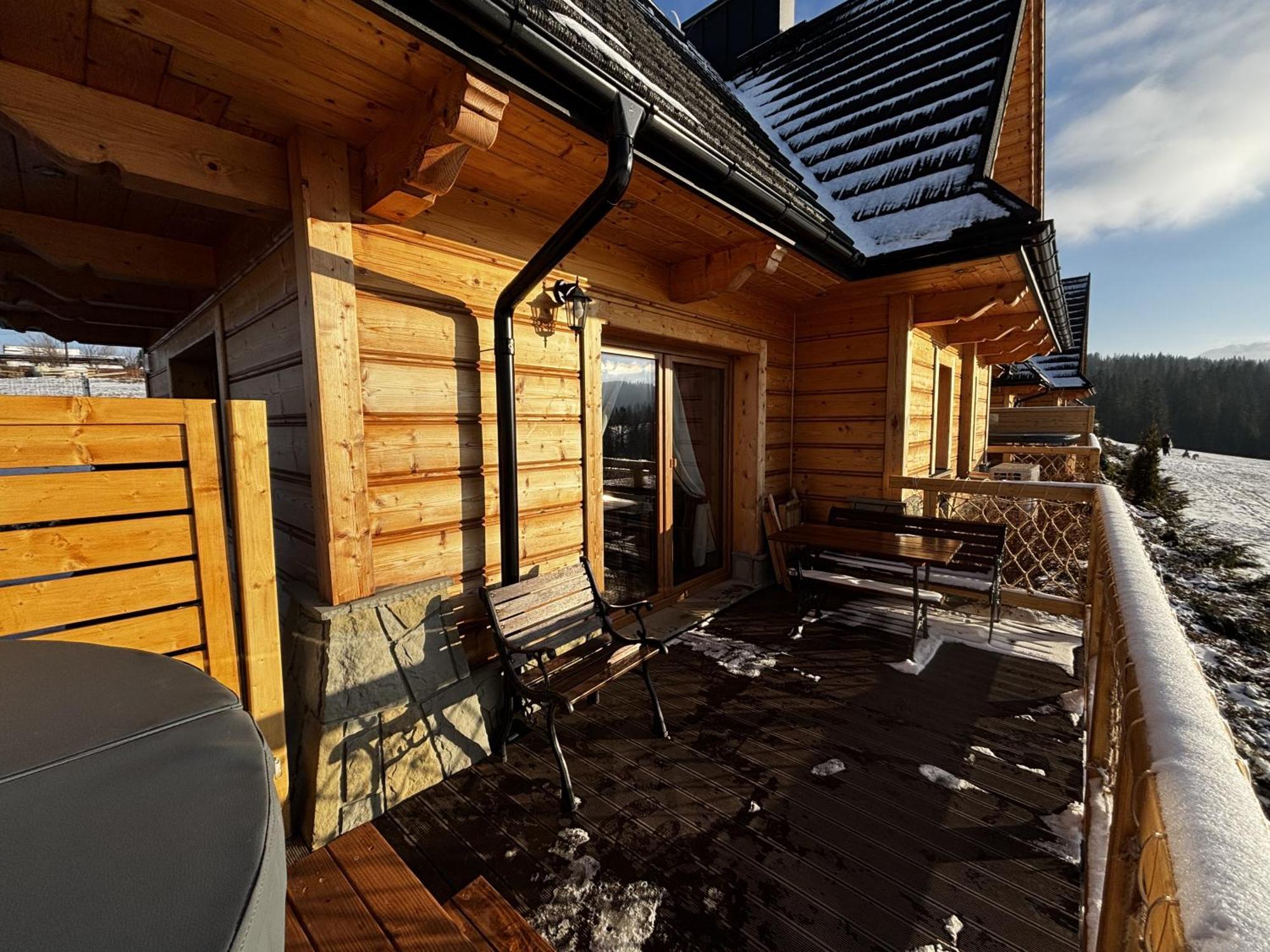 Witowianskie Domki Z Kominkiem, Jacuzzi I Sauna Dzianisz المظهر الخارجي الصورة
