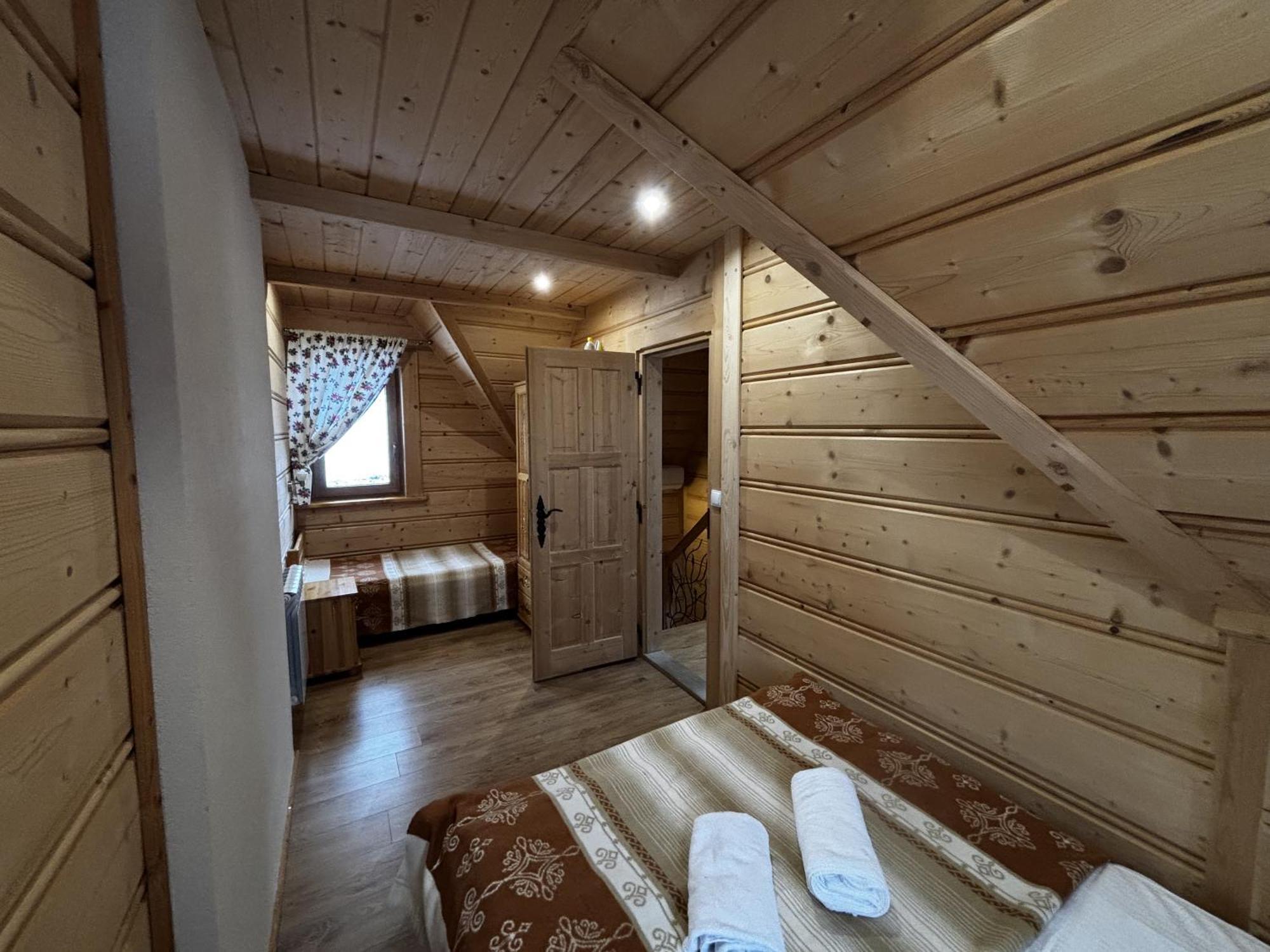 Witowianskie Domki Z Kominkiem, Jacuzzi I Sauna Dzianisz المظهر الخارجي الصورة